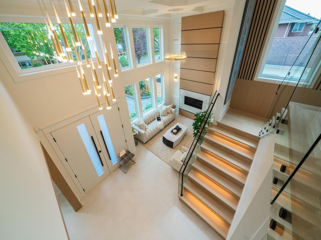 Listing Image for R3110657