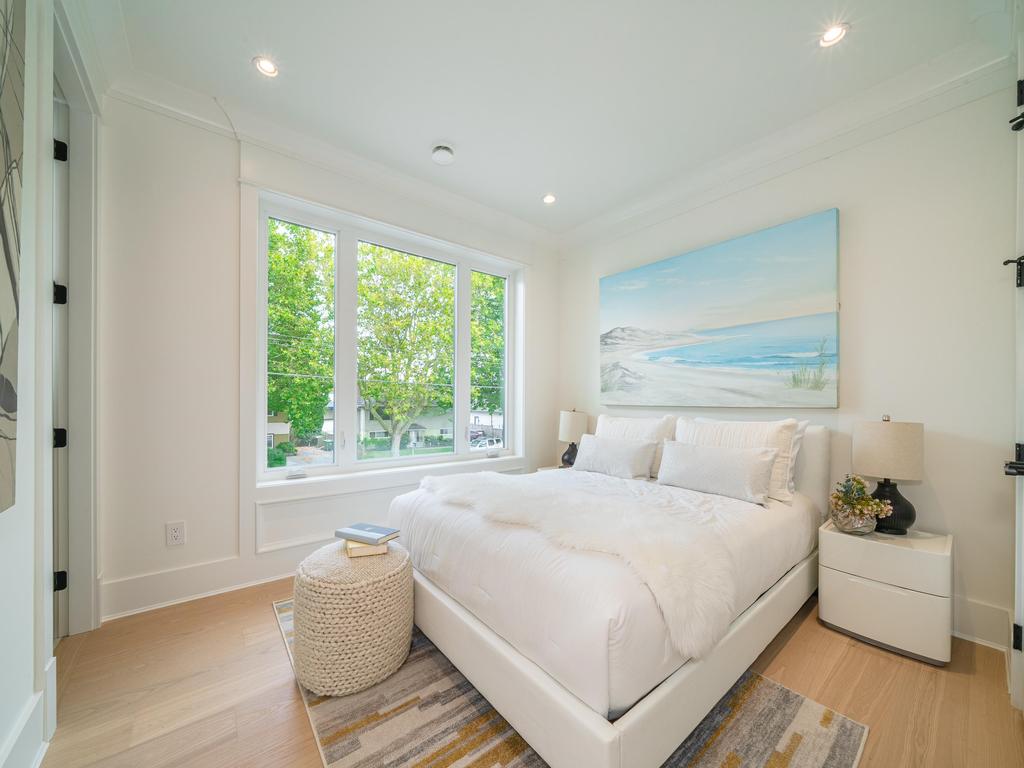 Listing Image for R3110657