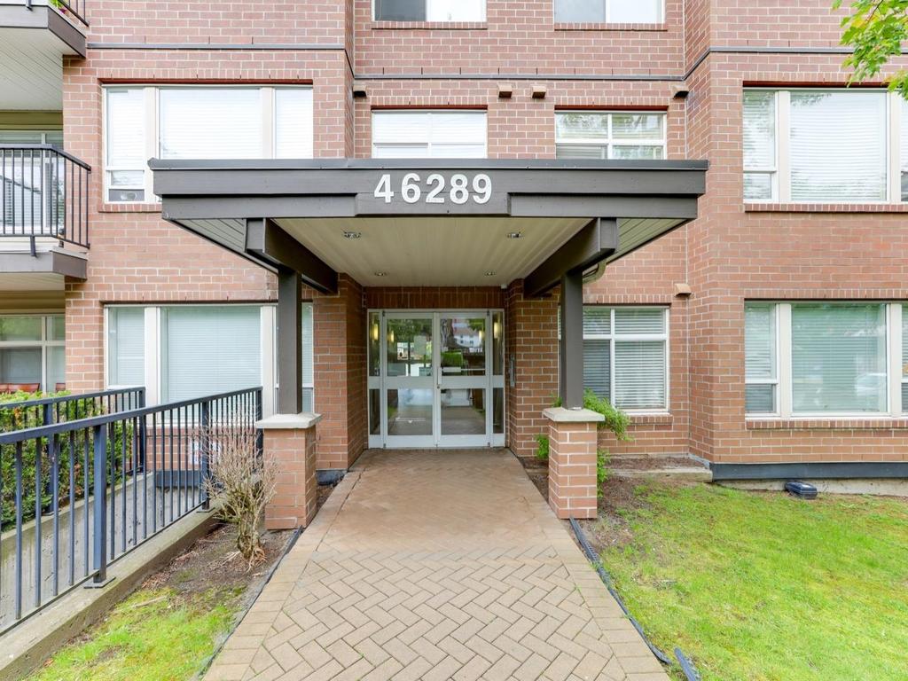 Listing Image for R3110664