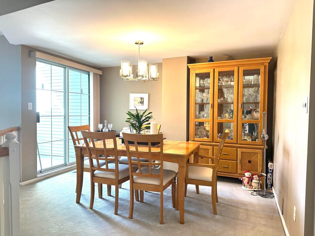 Listing Image for R3110672