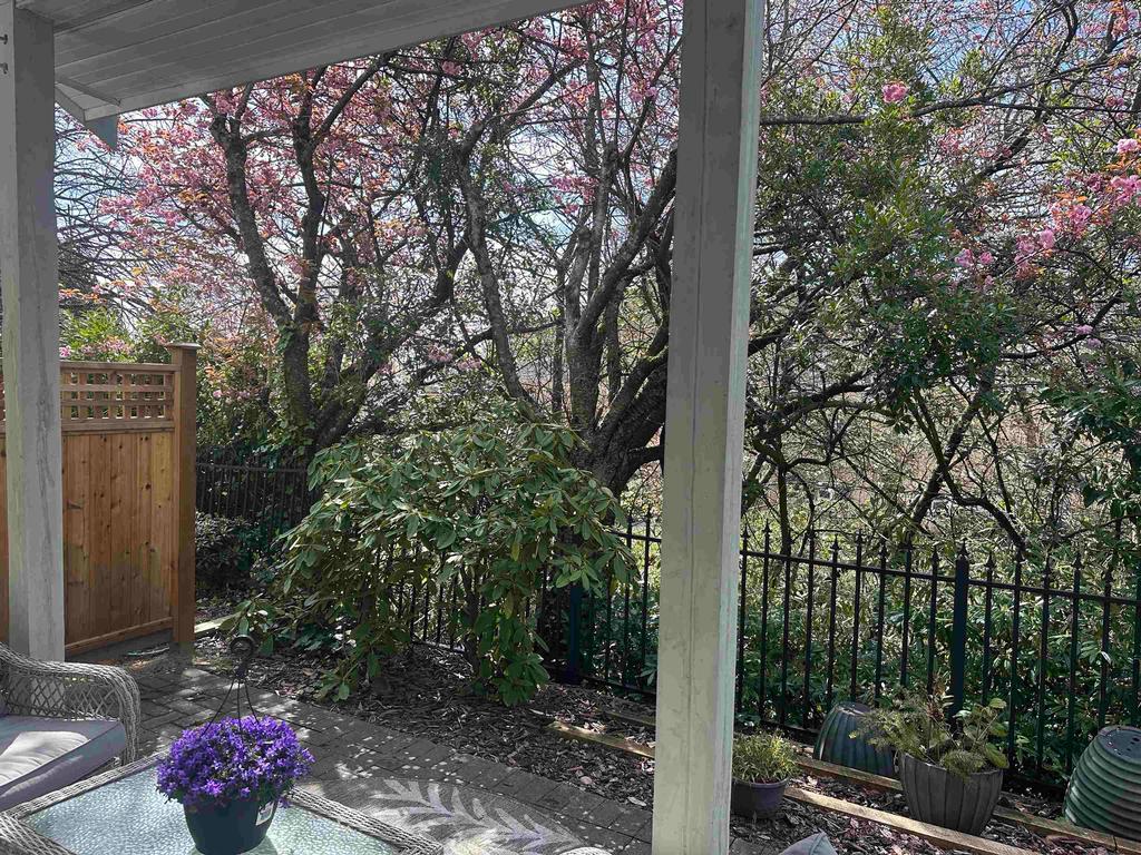 Listing Image for R3110672