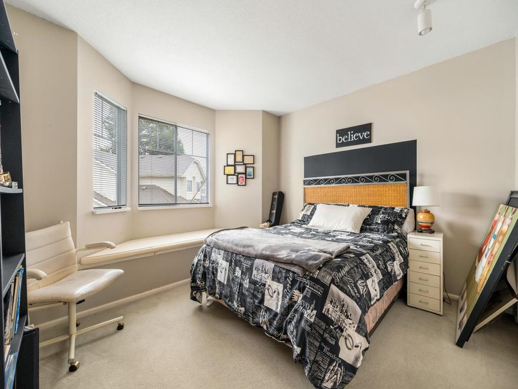 Listing Image for R3110672