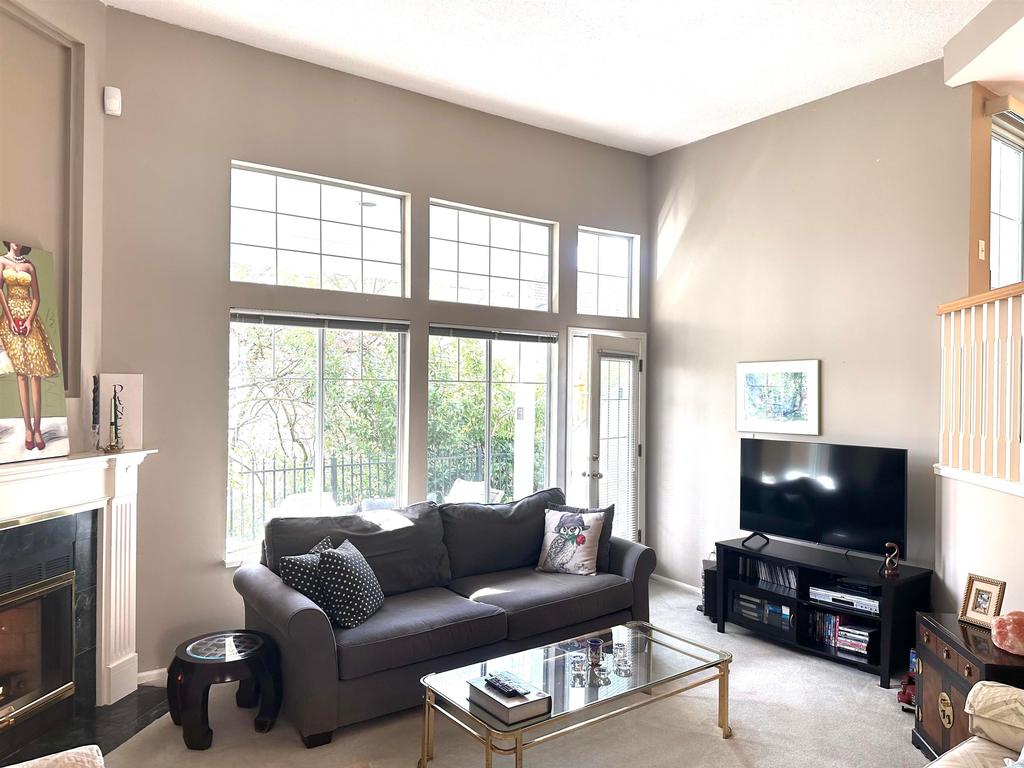 Listing Image for R3110672