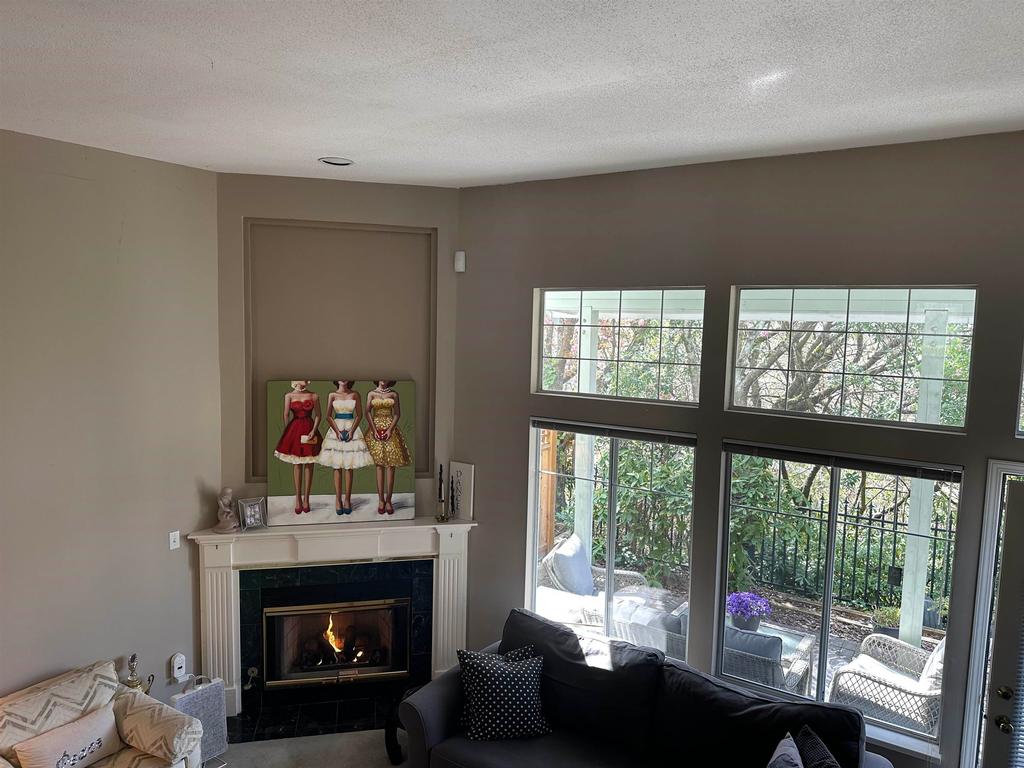 Listing Image for R3110672