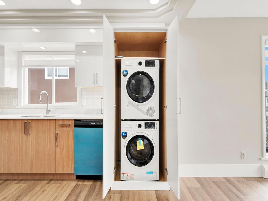 Listing Image for R3110677