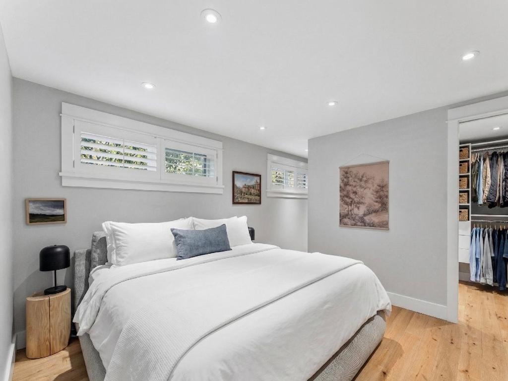 Listing Image for R3110684