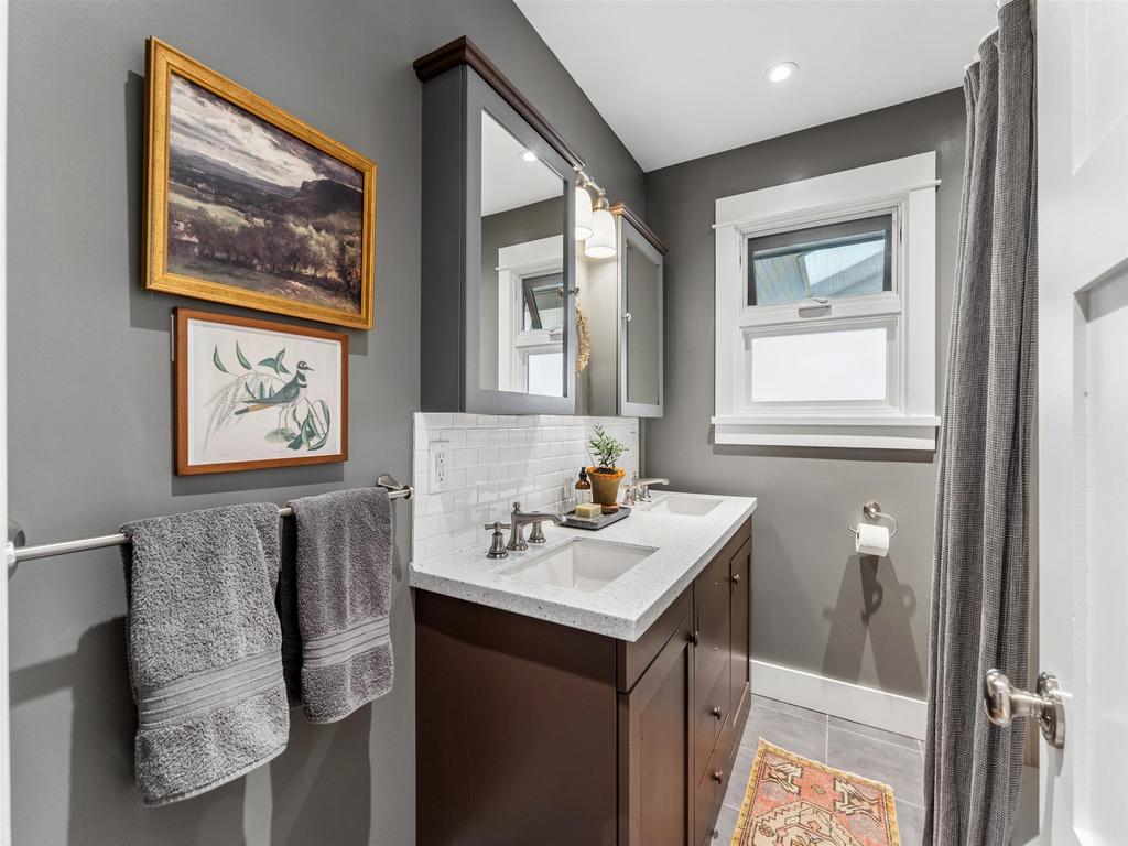 Listing Image for R3110684