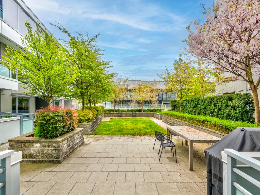 Listing Image for R3110700