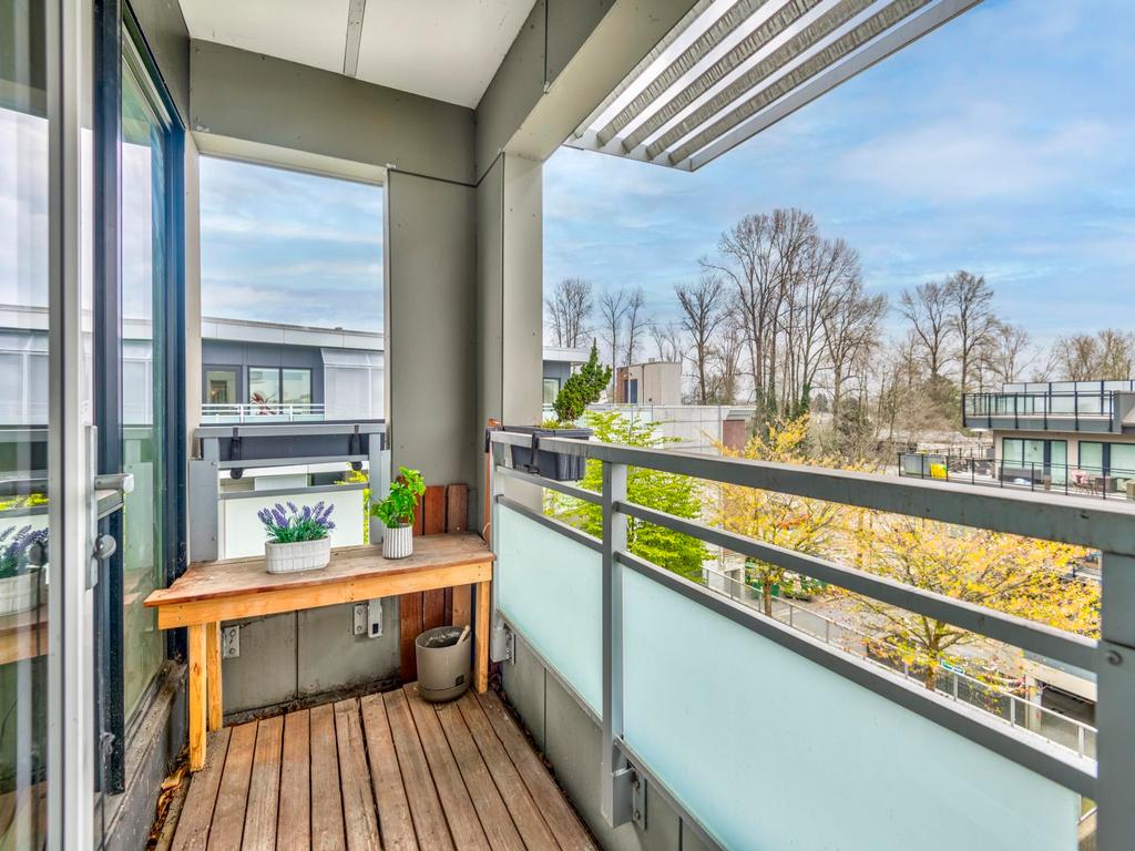 Listing Image for R3110700