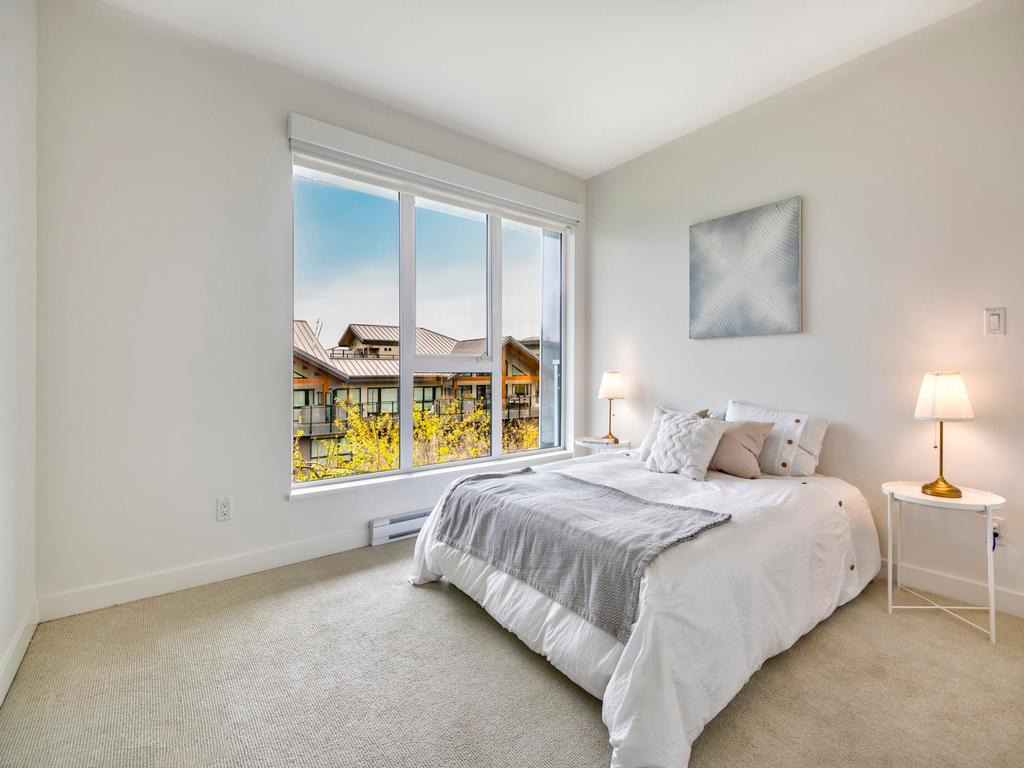 Listing Image for R3110700