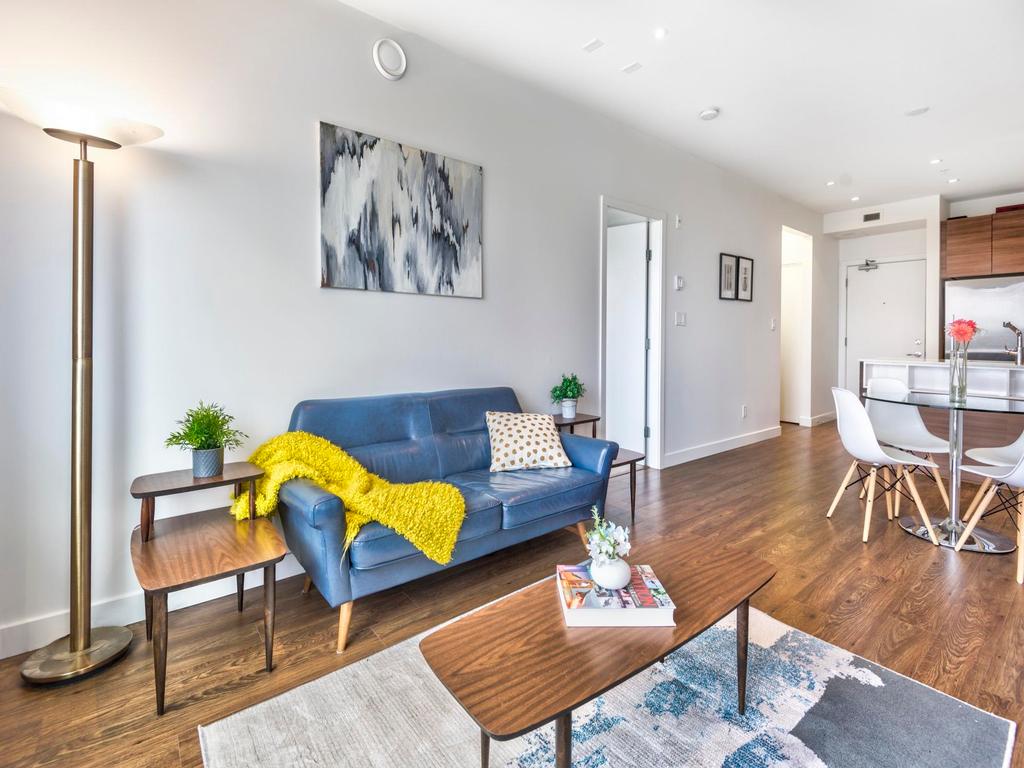 Listing Image for R3110700