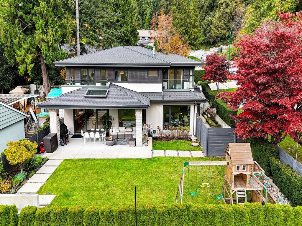 Listing Image for R3110702