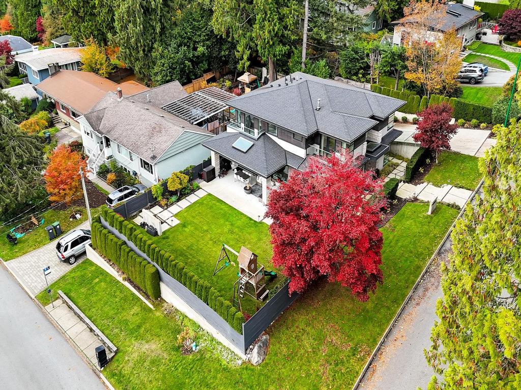 Listing Image for R3110702