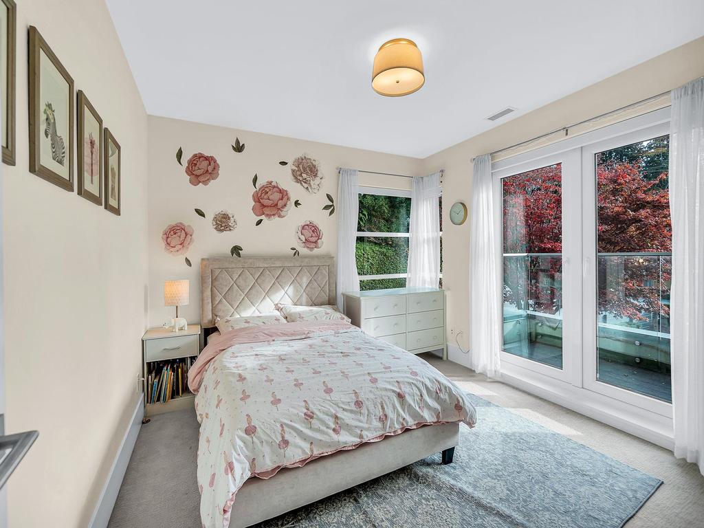 Listing Image for R3110702