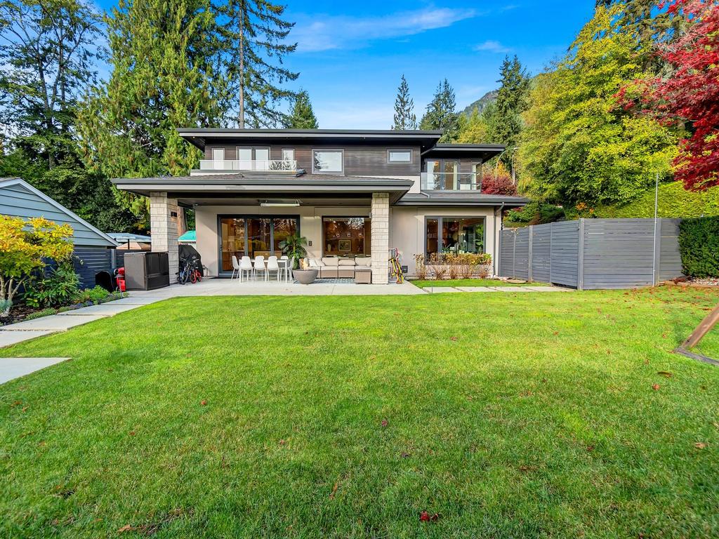 Listing Image for R3110702