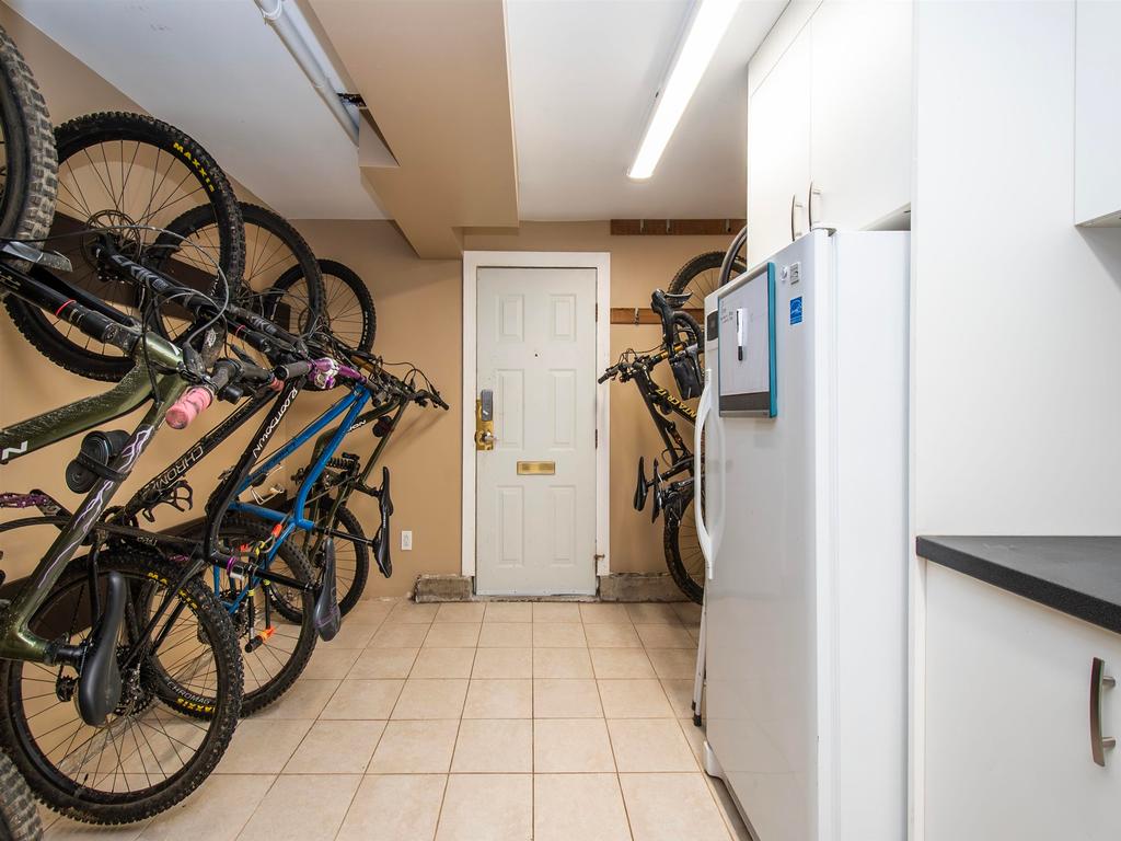 Listing Image for R3110704