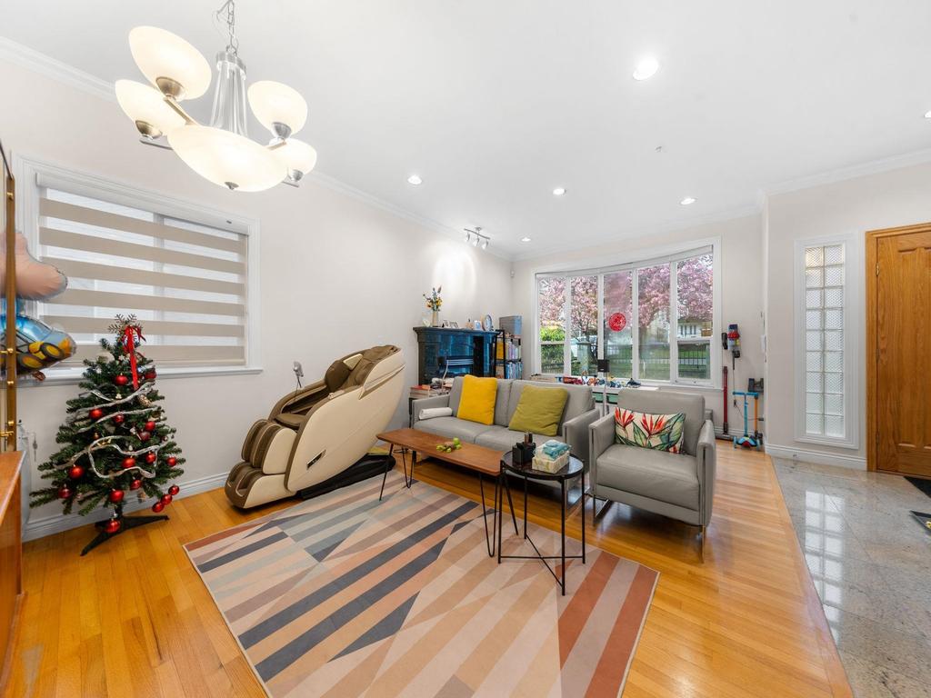 Listing Image for R3110713