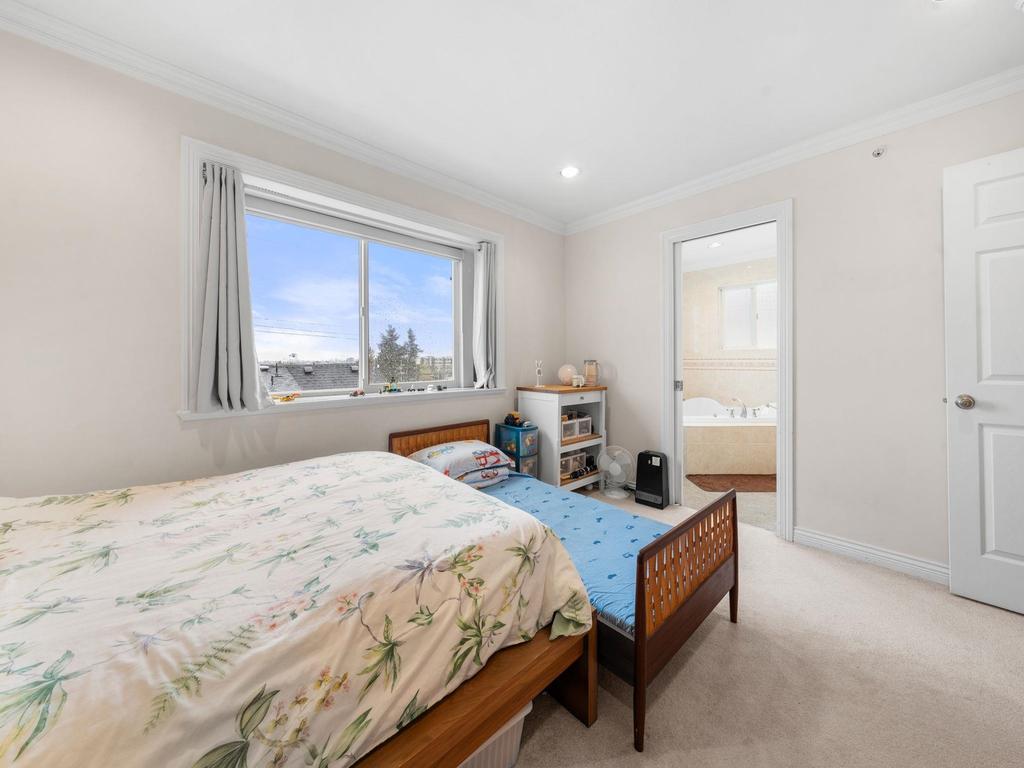 Listing Image for R3110713