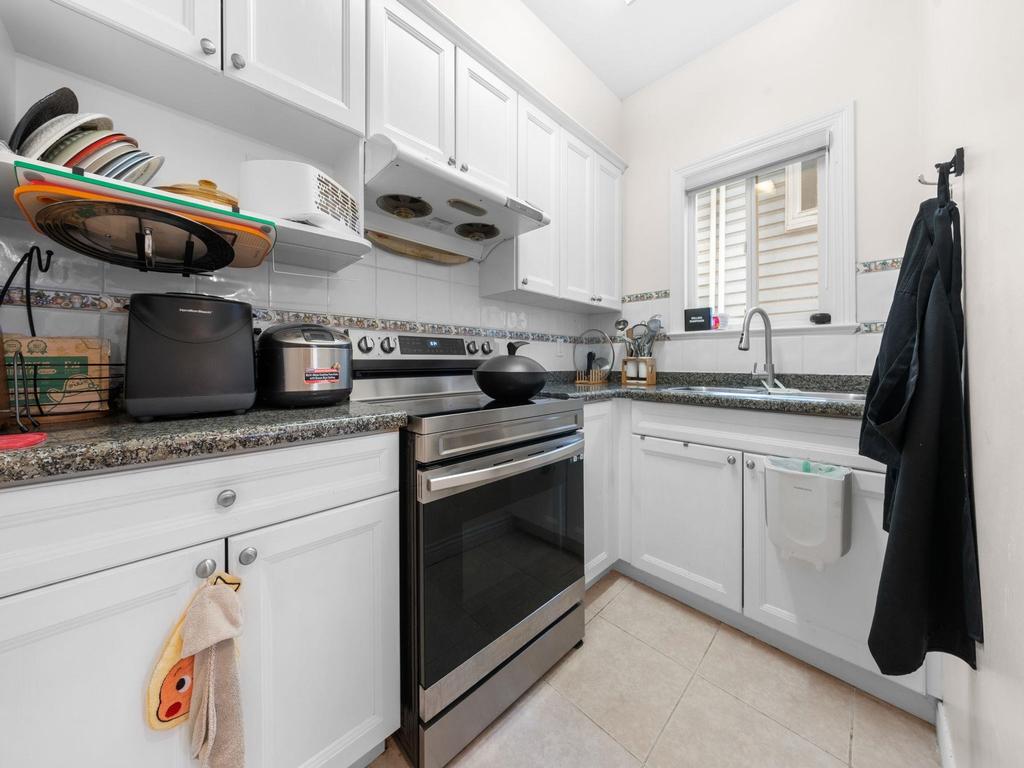 Listing Image for R3110713