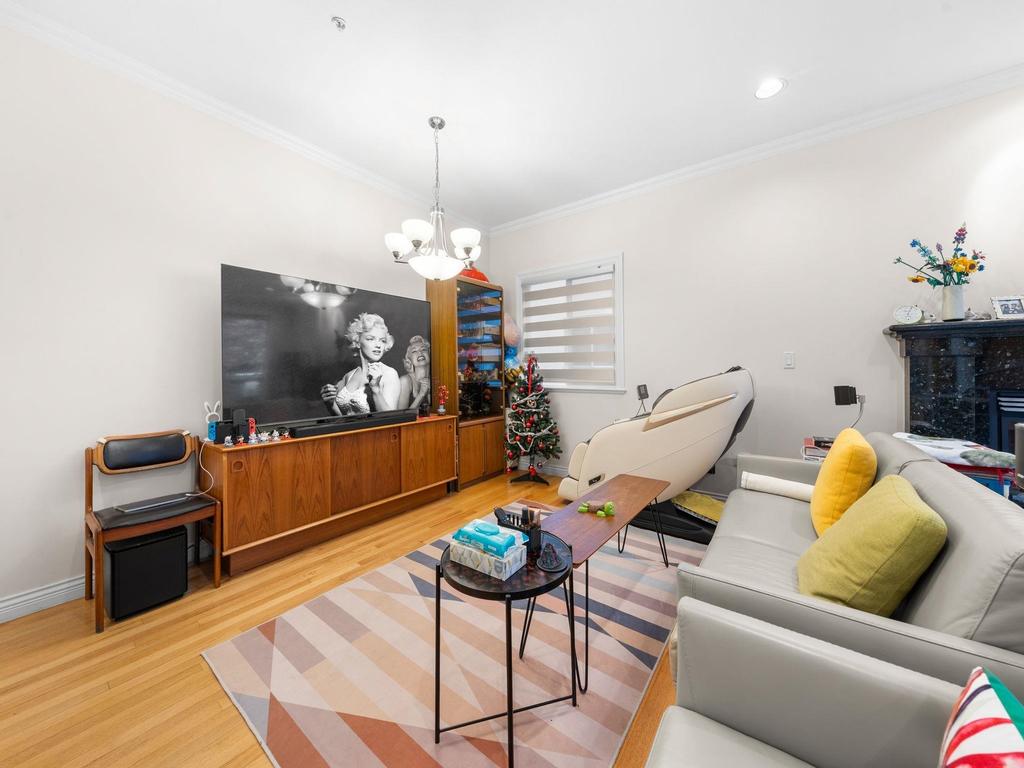 Listing Image for R3110713