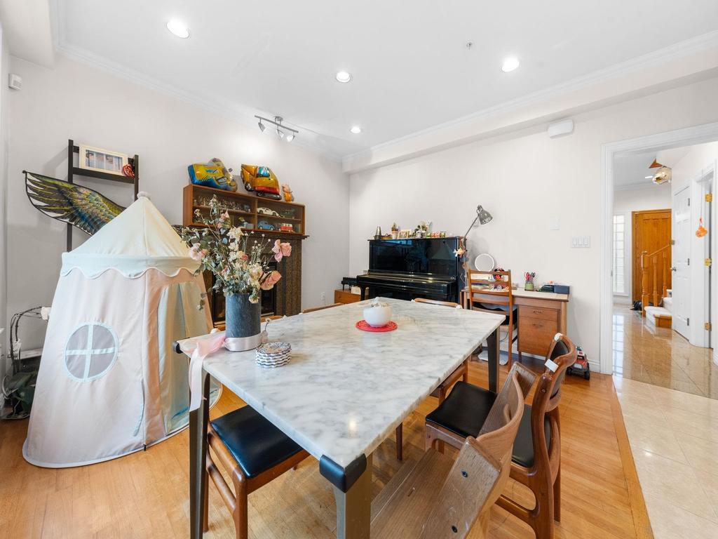 Listing Image for R3110713