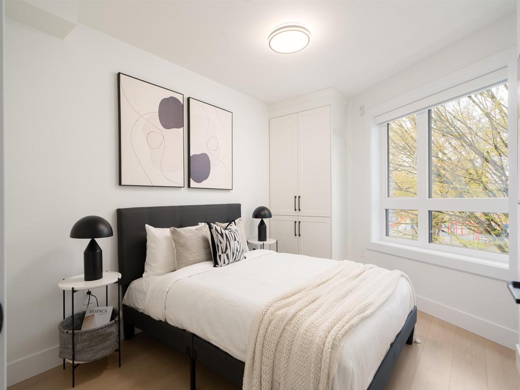 Listing Image for R3110724