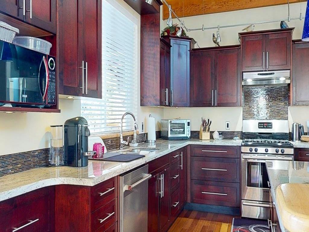 Listing Image for R3110725