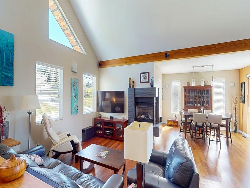 Listing Image for R3110725