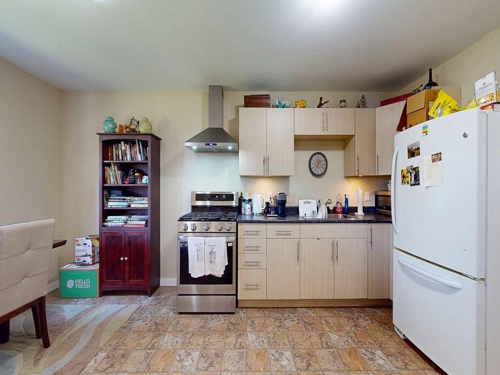 Listing Image for R3110725