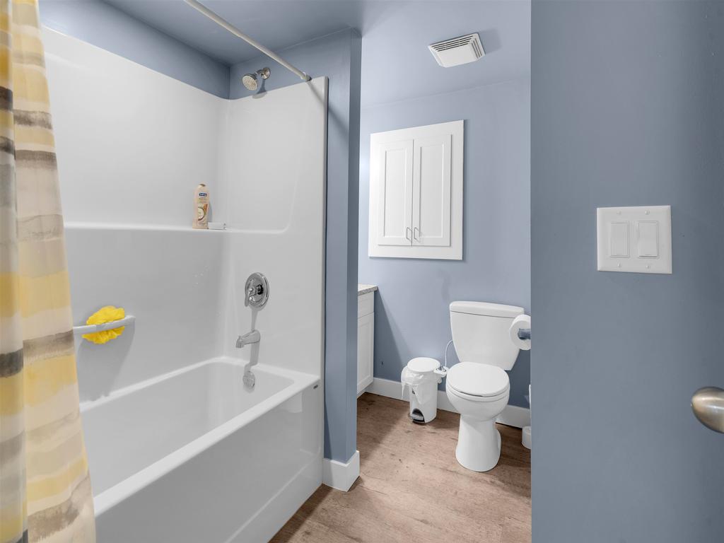 Listing Image for R3110727