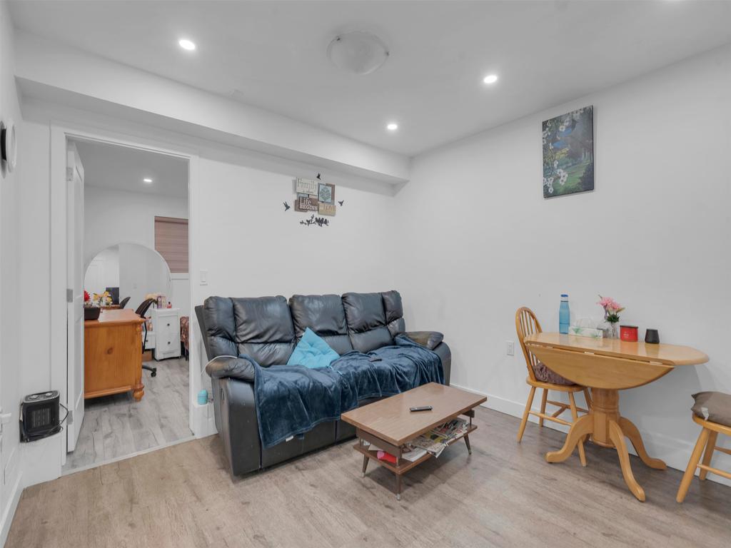 Listing Image for R3110727