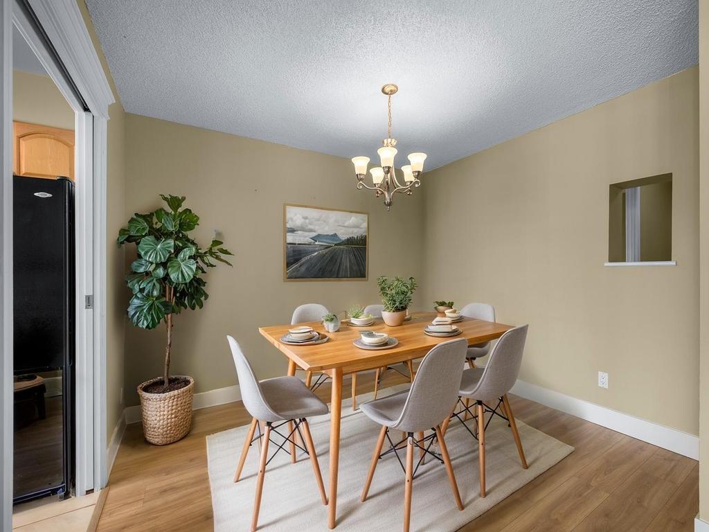 Listing Image for R3110740