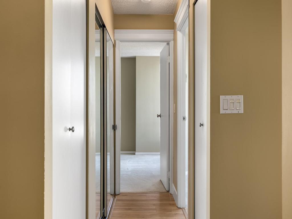 Listing Image for R3110740