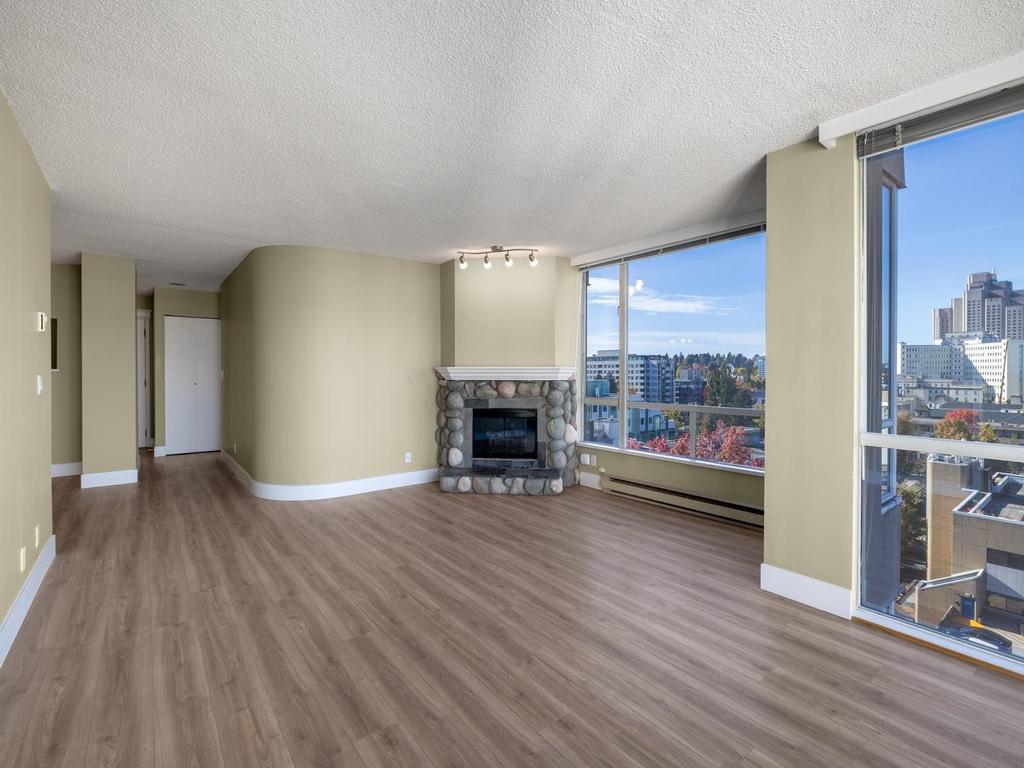 Listing Image for R3110740