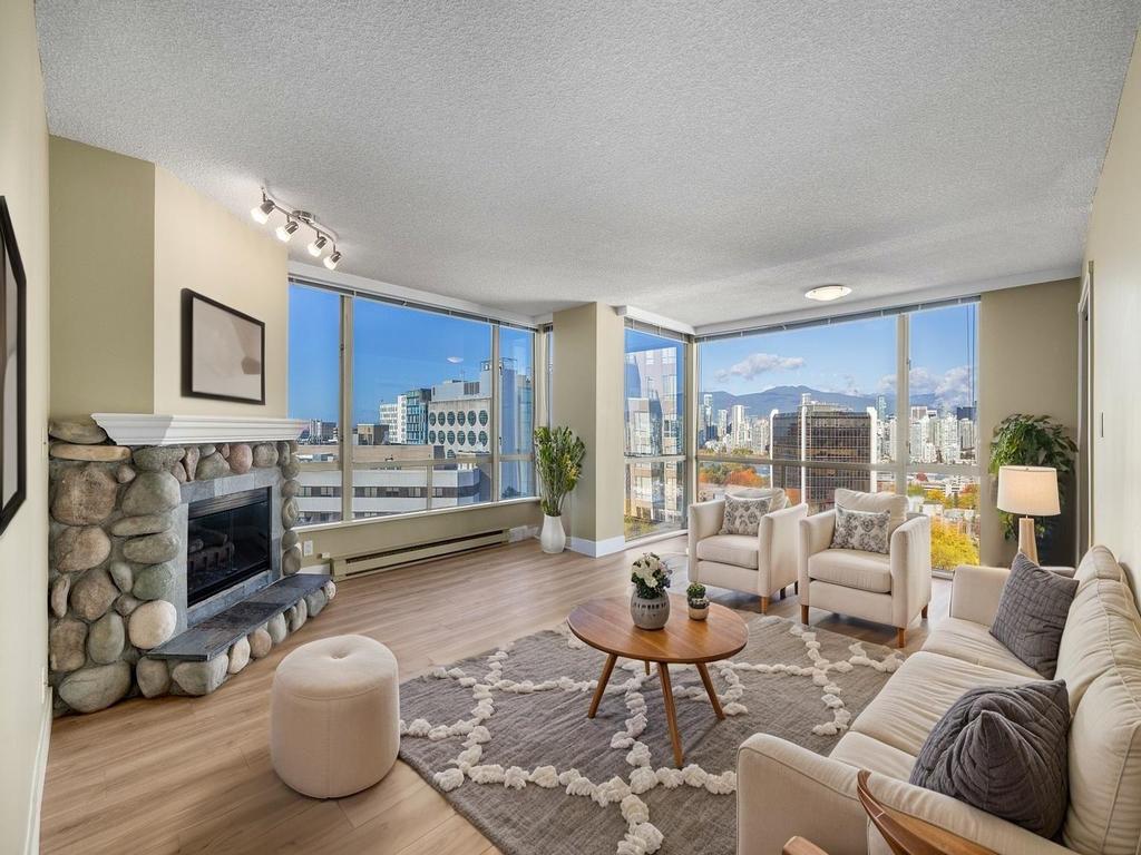 Listing Image for R3110740