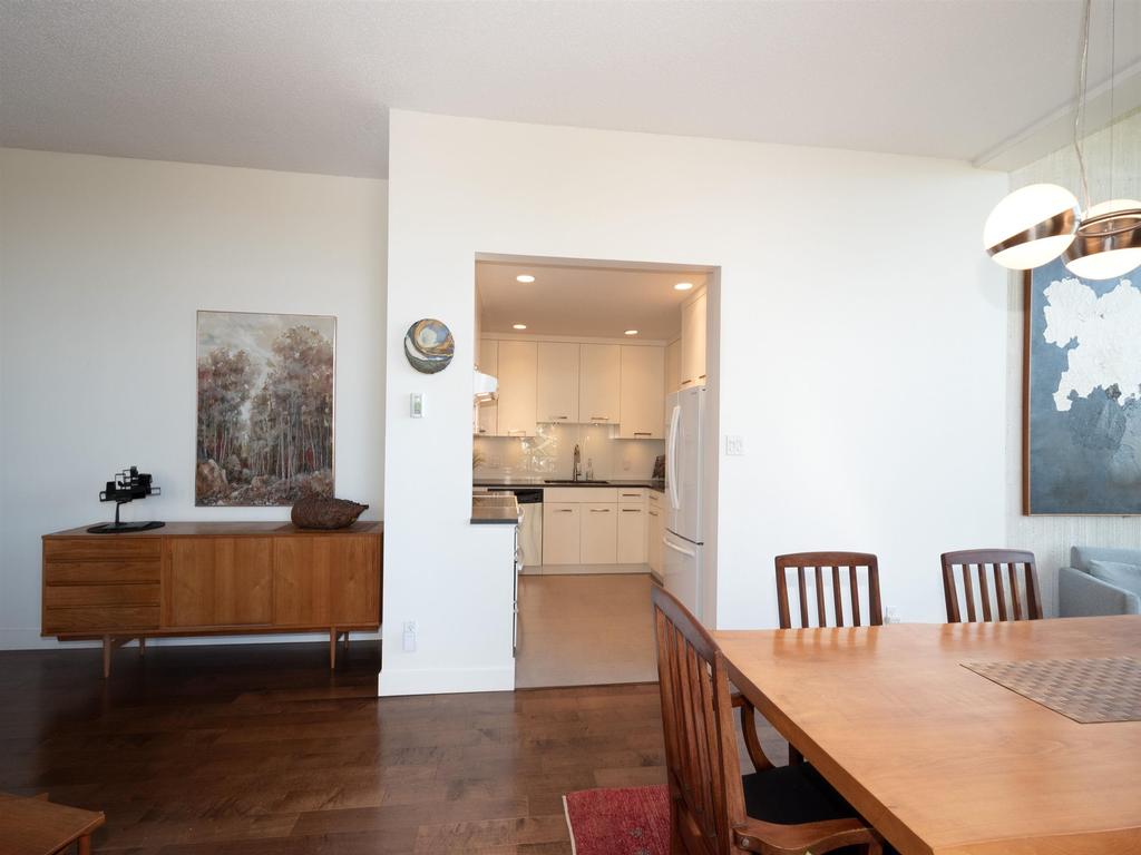 Listing Image for R3110763