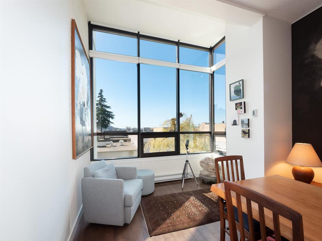 Listing Image for R3110763