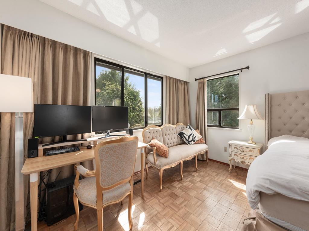 Listing Image for R3110764