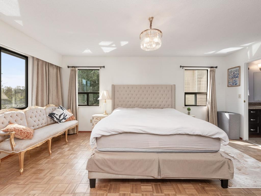 Listing Image for R3110764