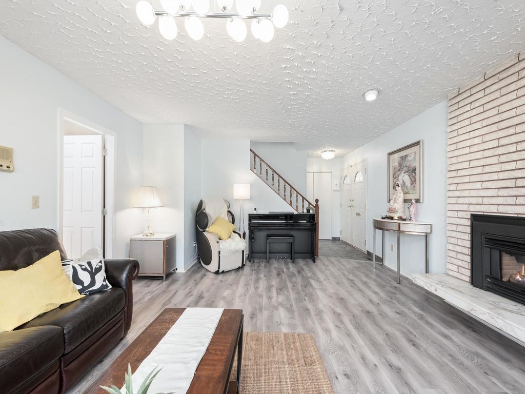 Listing Image for R3110764