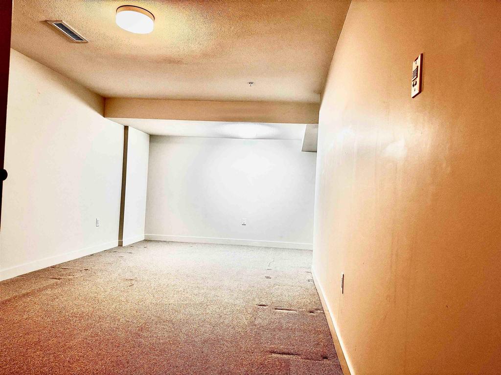 Listing Image for R3110766