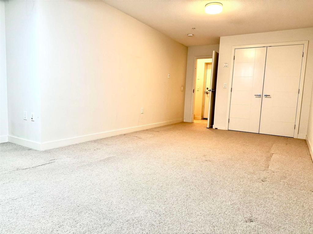 Listing Image for R3110766