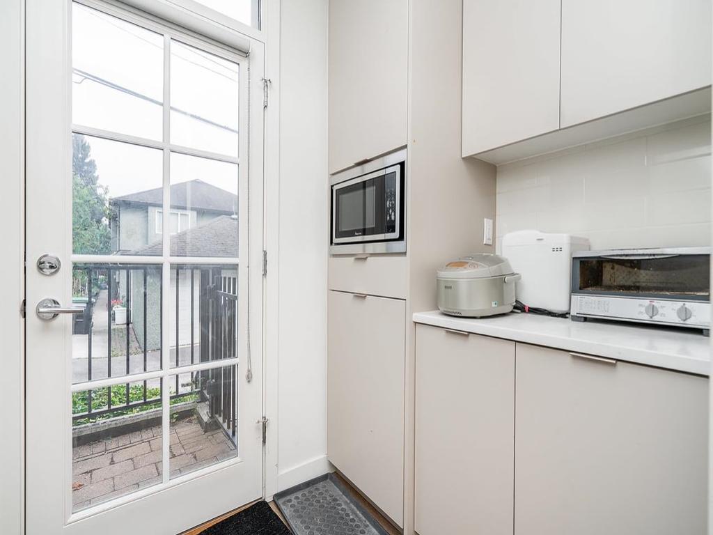 Listing Image for R3110766