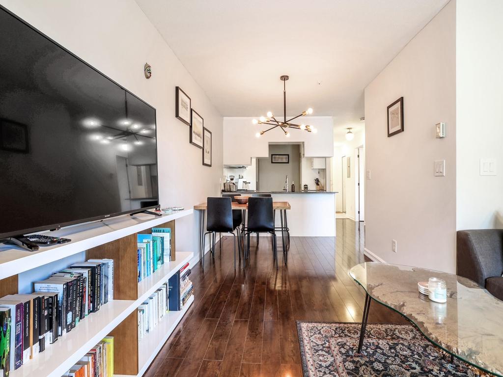 Listing Image for R3110773