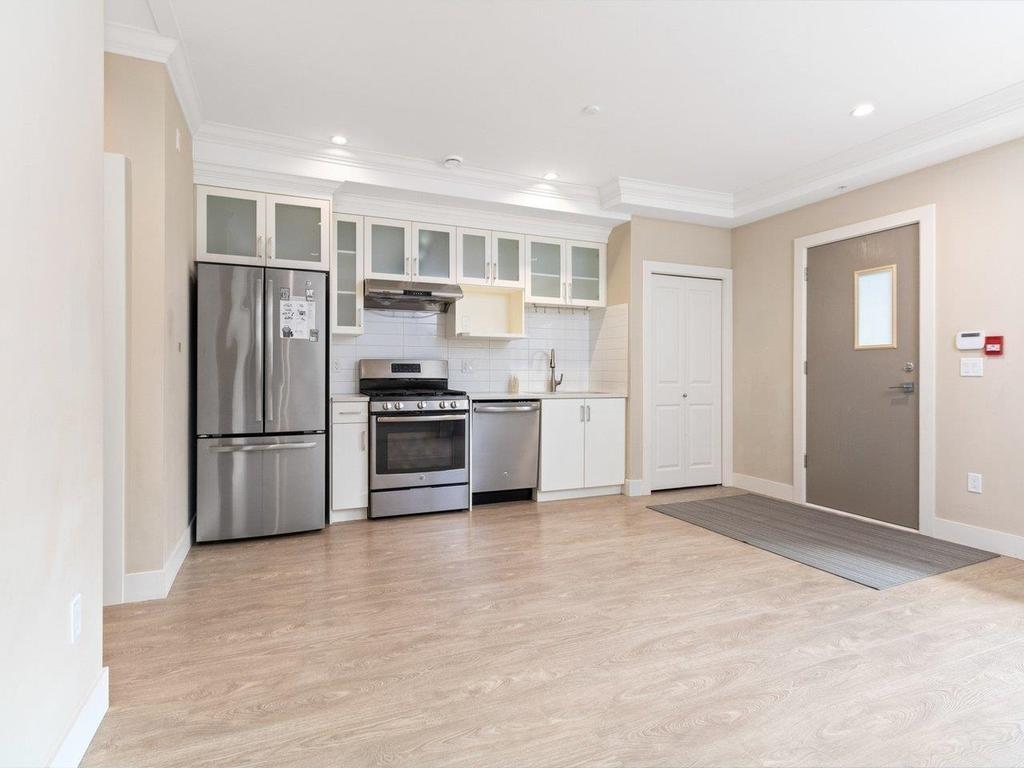 Listing Image for R3110774