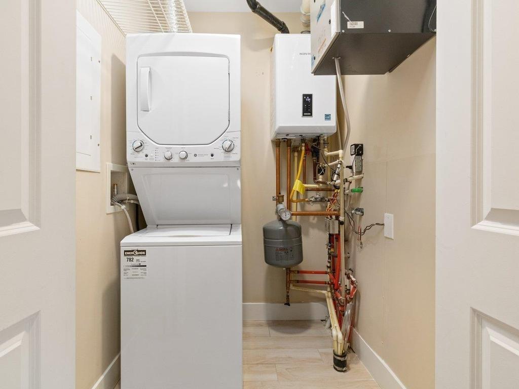 Listing Image for R3110774