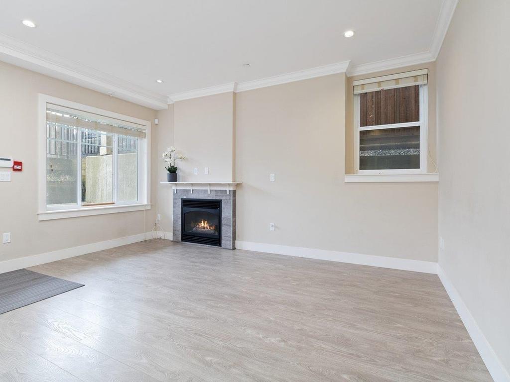 Listing Image for R3110774