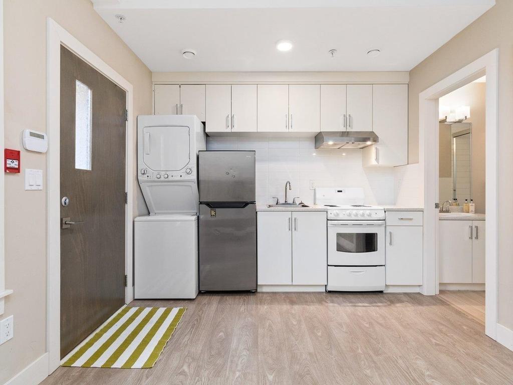 Listing Image for R3110774