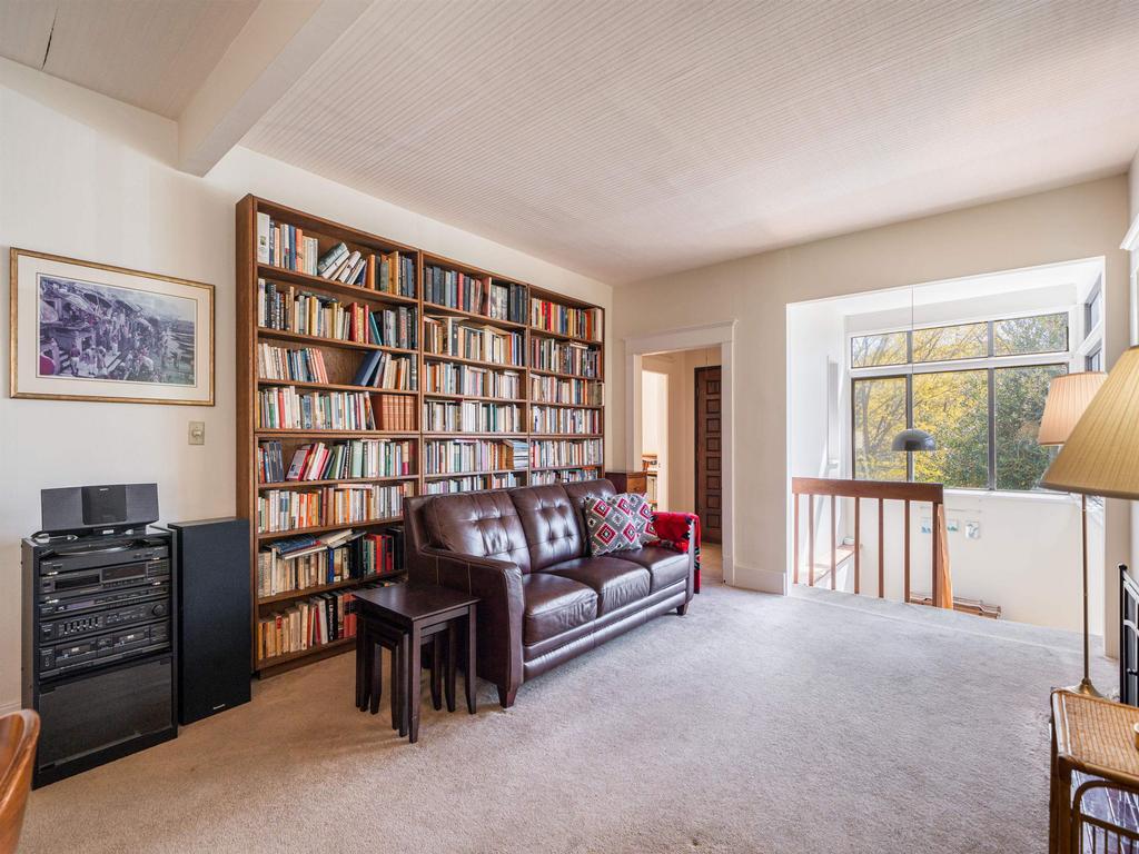 Listing Image for R3110777