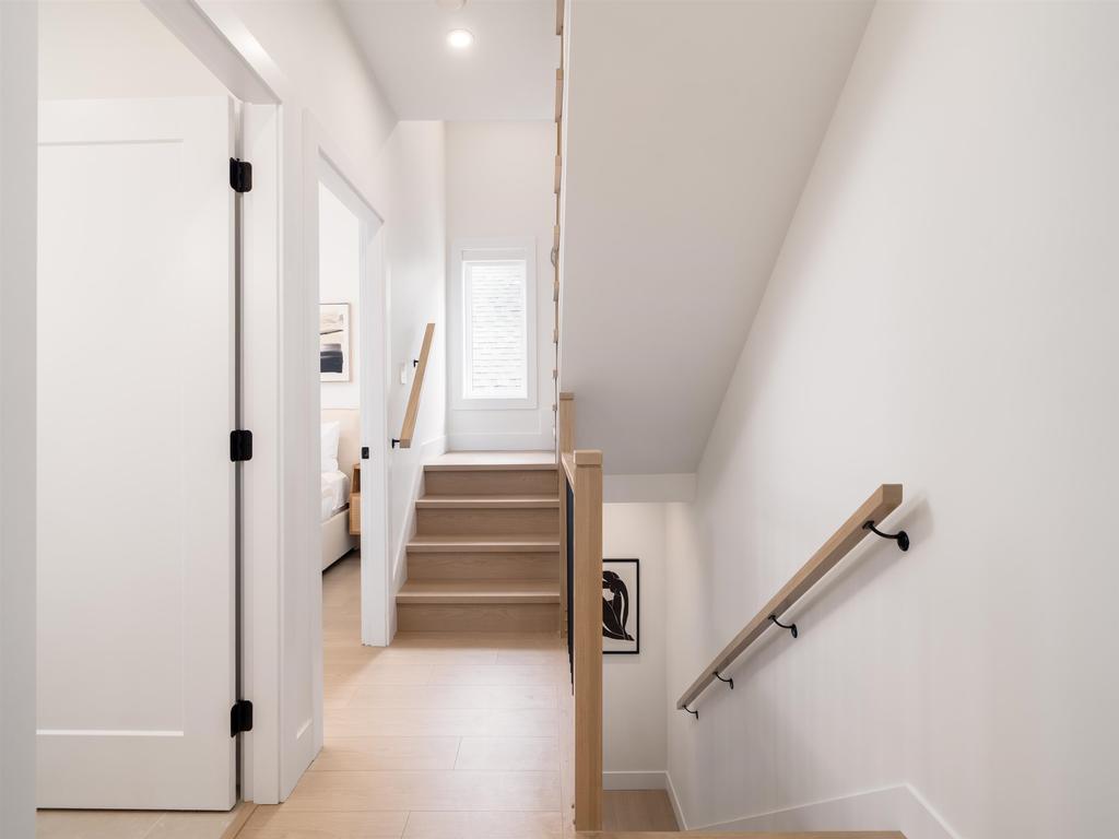 Listing Image for R3110785